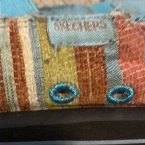 Men’s Skechers size 9 slip on loafers - Picture 3 of 6